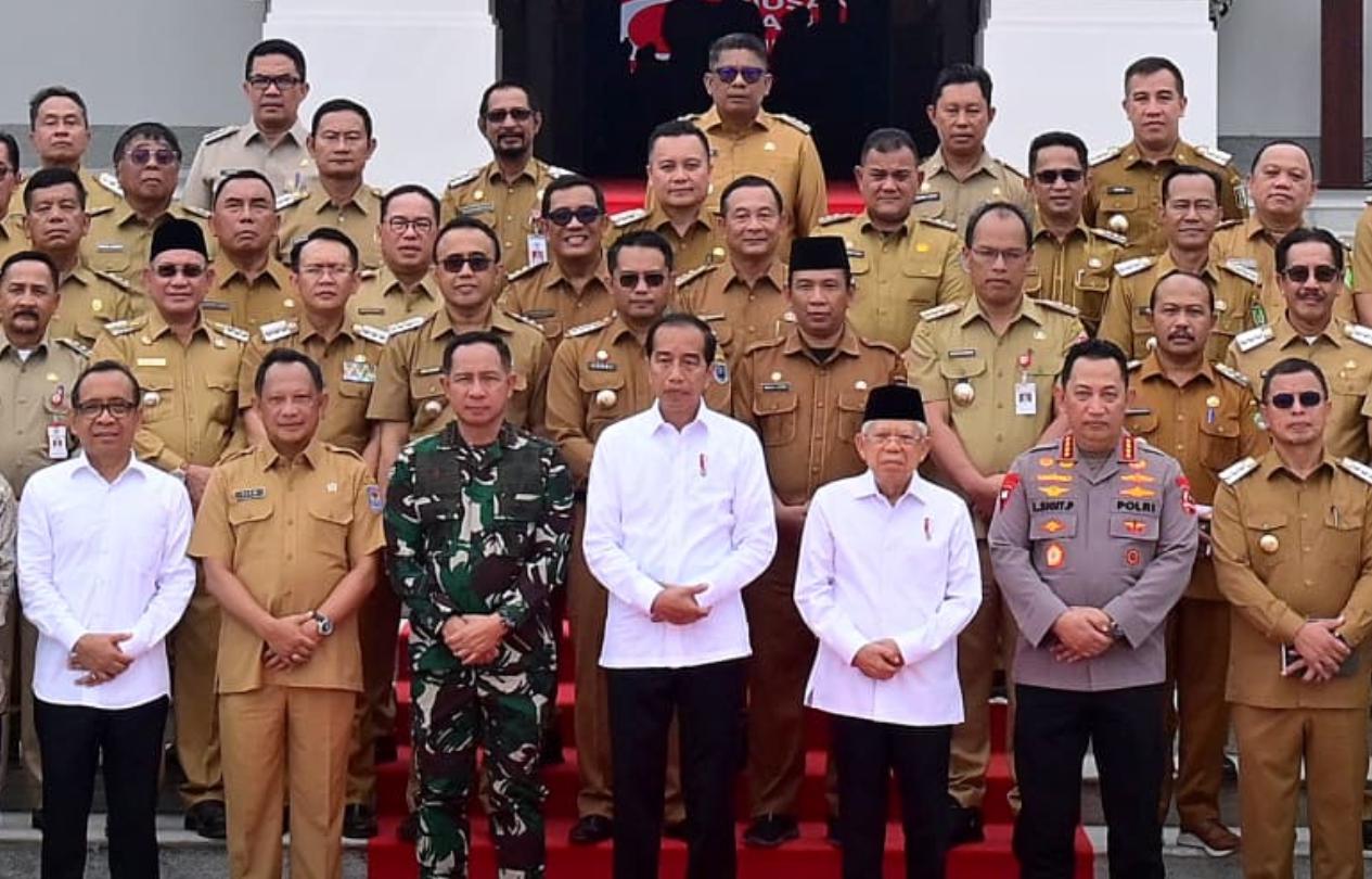 Walikota Ja ya Negara Bersama Kepala Daerah Lainnya Ikuti Pengarahan Presiden Joko Widodo di IKN.
