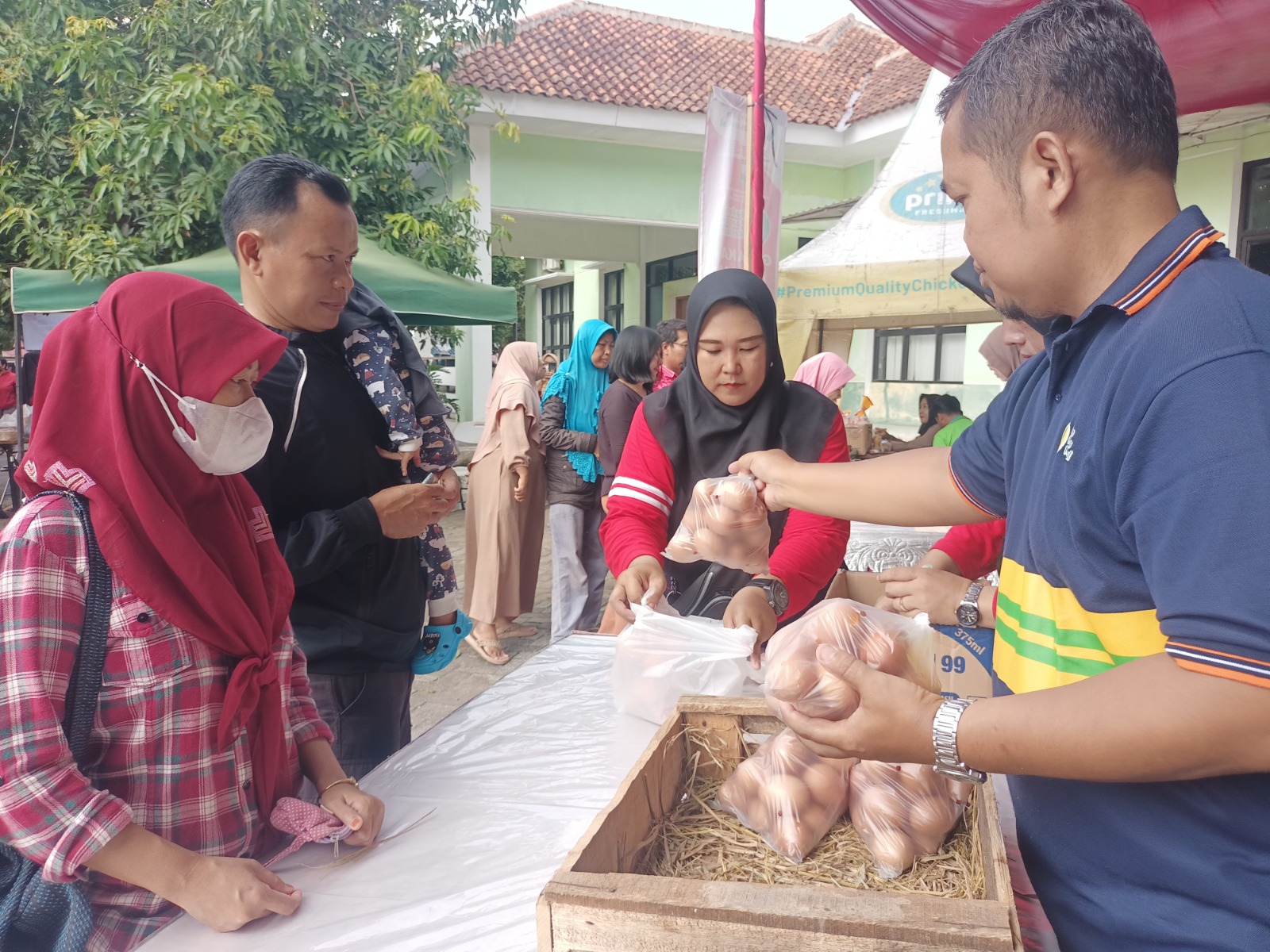 Peringati HUT RI  ke-79 , Dispertan Kabupaten Semarang dan Rembang Gelar Gerakan Pangan Murah