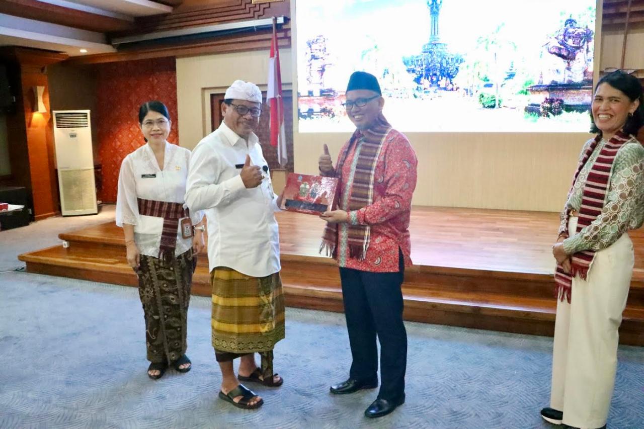 Penuhi Aspek Penilaian Kategori Paripurna, Pemkot Denpasar Dinilai Tim STBM Award