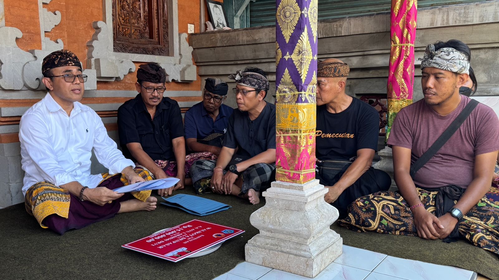 Walikota Denpasar,  Jaya Negara  Melayat  ke Rumah  Bocah 9 th Korban Musibah Pohon Tumbang di Bali 