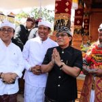 Walikota Jaya Negara Hadiri Karya Melaspas Wantilan Pura Agung Petilan