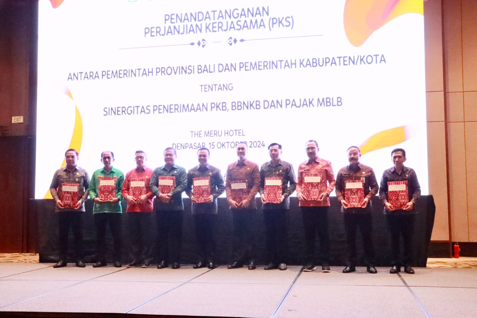 Sekda Denpasar Tandatangani PKS Sinergitas Penerimaan PKB, BBNKB dan Pajak MBLB