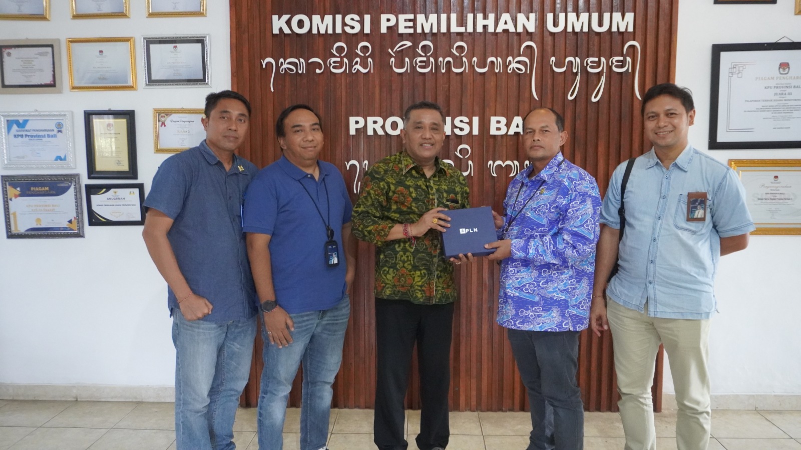 Dukung Pelaksanaan Pilkada 2024, PLN Siapkan Pasokan Listrik  di  6.765 Lokasi TPS se – Bali