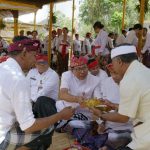 Pemkab Tabanan Laksanakan Bhakti Penganyar di Pura Kahyangan Jagat Dalem Balingkang