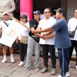 Peringati HUT STT Bina Putra Banjar Laplap Tengah Penatih, Walikota Jaya Negara Lepas Jalan Santai 