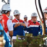 Pantau Satgas Nataru Pertamina, Wamen Yuliot  Jamin Ketersediaan Energi di Medan Aman