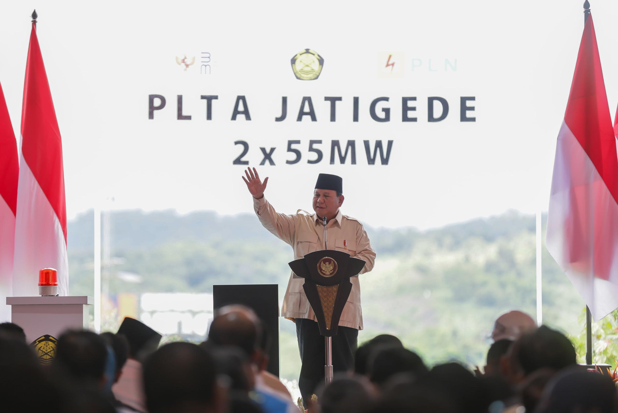  100 Hari, Presiden Prabowo Resmikan 37 Proyek Ketenagalistrikan Nasional sebagai Fondasi Mengejar Target Pertumbuhan Ekonomi 8 %