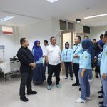 Pj Gubernur Banten A Damenta Tinjau  Kesiapan Operasional Rumah Sakit RSUD Labuan