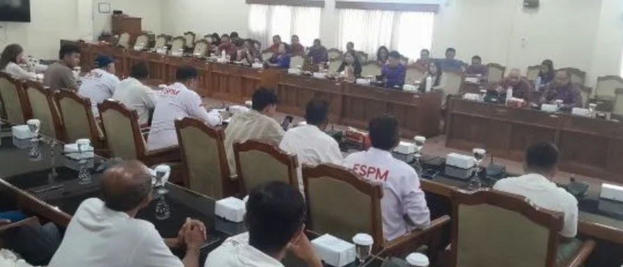 Karyawan di-PHK, Serikat Pekerja Temui Komisi IV DPRD Bali  