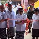 Bupati Sanjaya Hadiri Pemelaspasan Kantor Desa Kesiut 