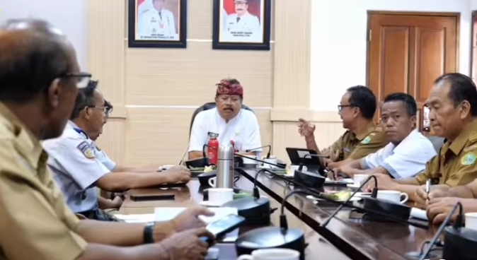 Penkab Tabanan  Rapat Koordinasi Pengendalian Inflasi Daerah Tahun 2025