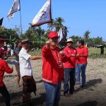 I Made Dirga Wakil Bupati Tabanan, Mengahadiri Binggo Kite Festival 