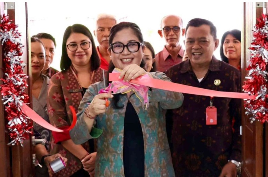 Bunda PAUD Tabanan Resmikan Gedung TK Kecamatan Kediri dan Bagikan PMT serta APE untuk Anak-Anak PAUD