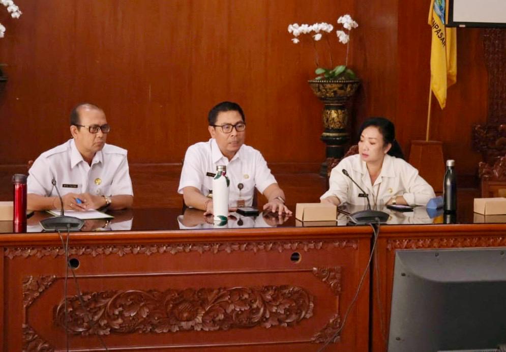 Wawali Arya Wibawa Komitmen Jaga Stabilitas Inflasi di Kota Denpasar.