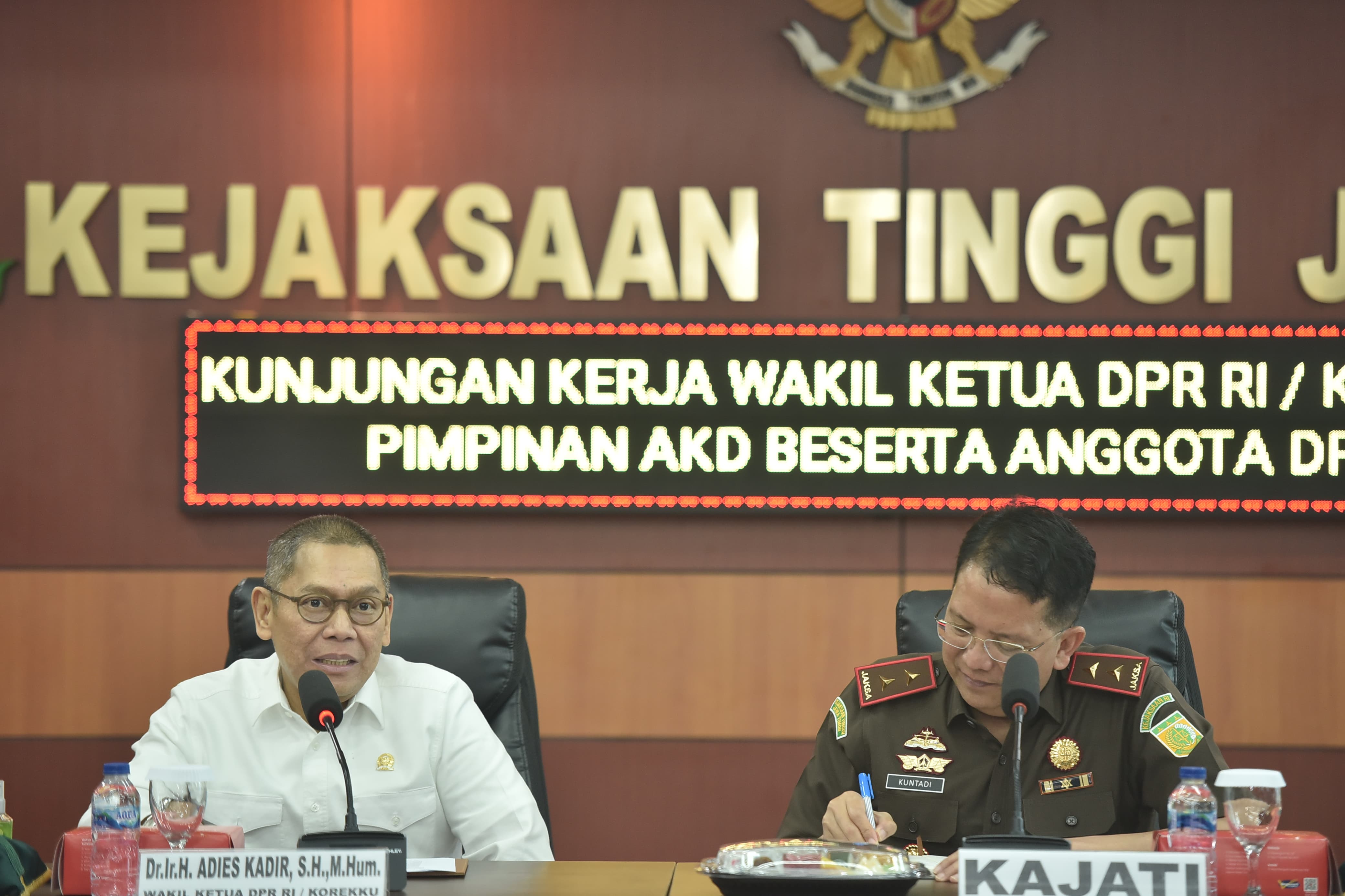 Wakil Ketua DPR Apresiasi Kinerja Kejati Jatim dalam Penegakan Hukum