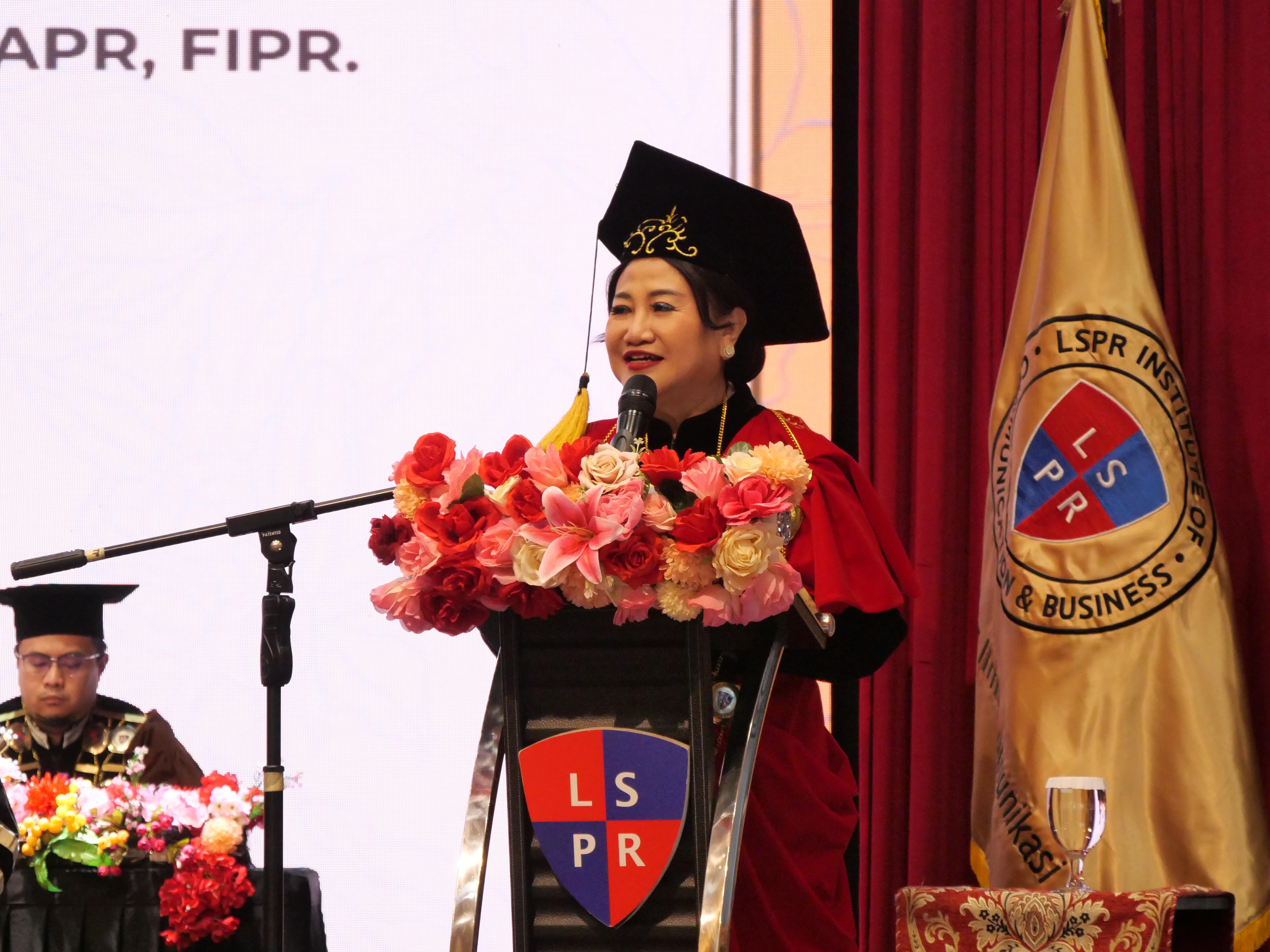 LSPR Kukuhkan Prof. Dr. Ulani Yunus sebagai Guru Besar Ilmu Komunikasi Bidang Periklanan dan Merek