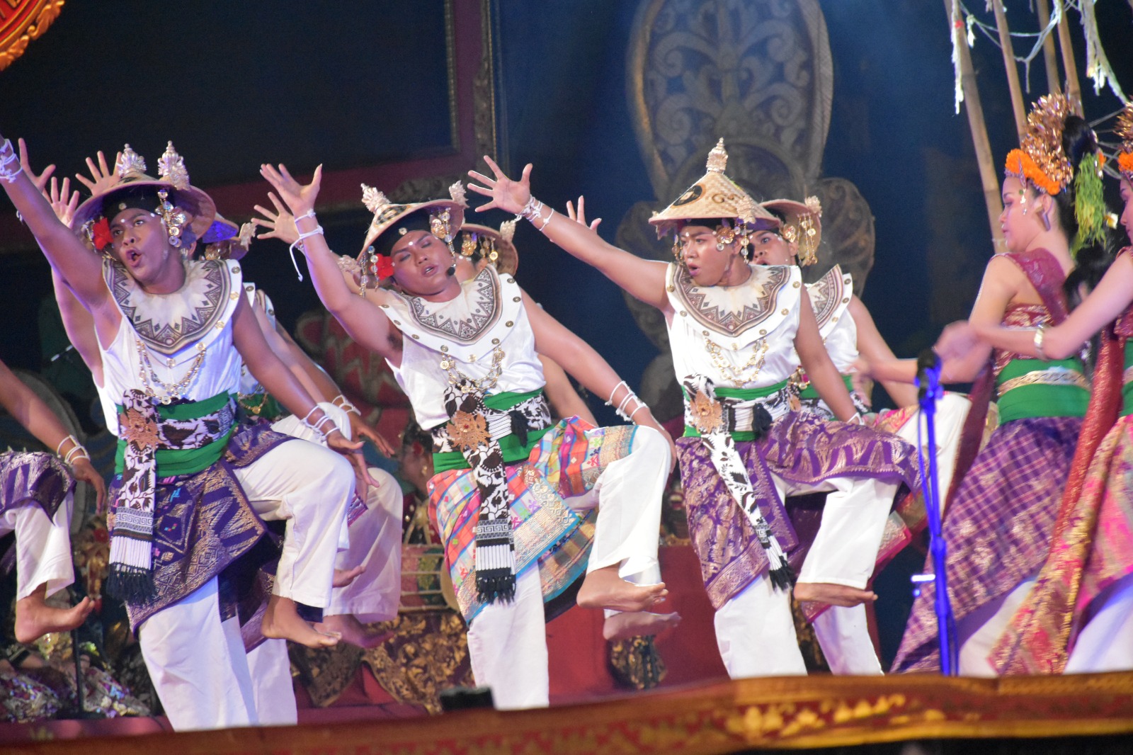 Gong Kebyar Bandana Sidhi Gurnita Duta Denpasar Tampil Apik PKB XLVII