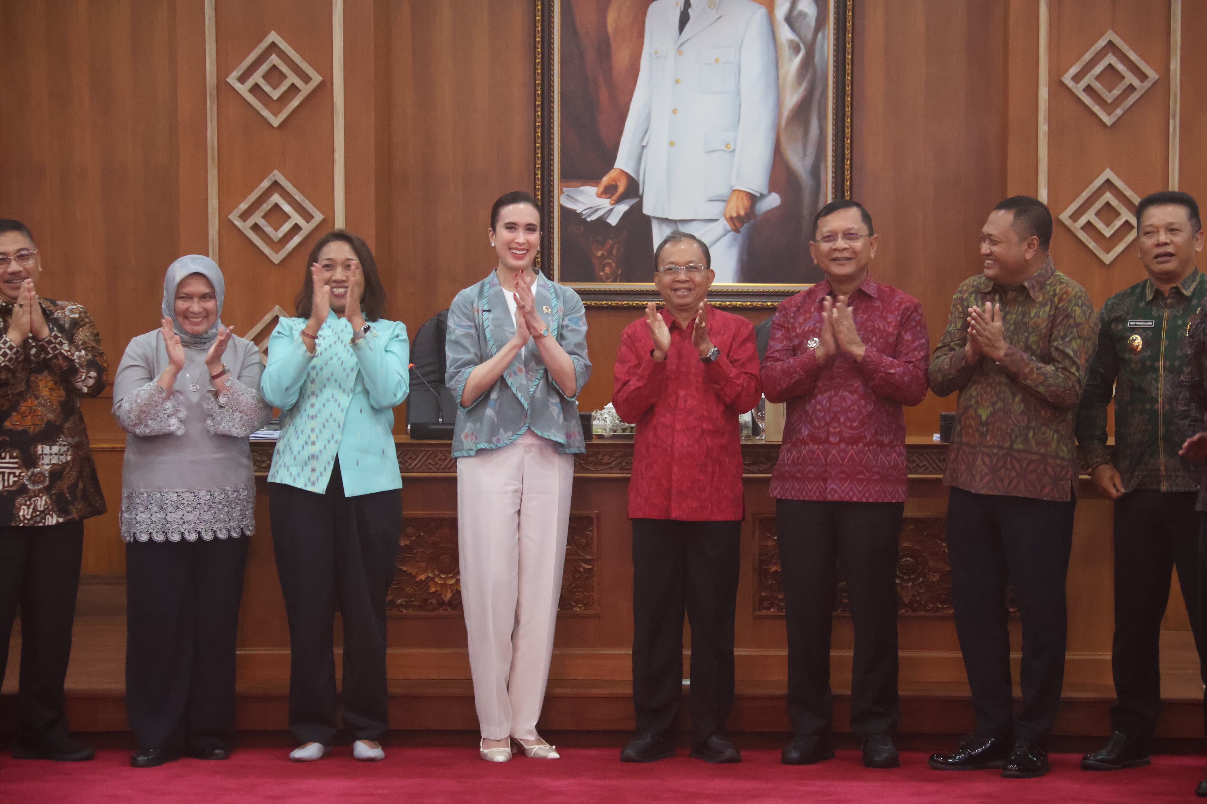 Mempar  Widiyanti , Mendukung Penataan  Akomodasi Pariwisata Ilegal di Bali