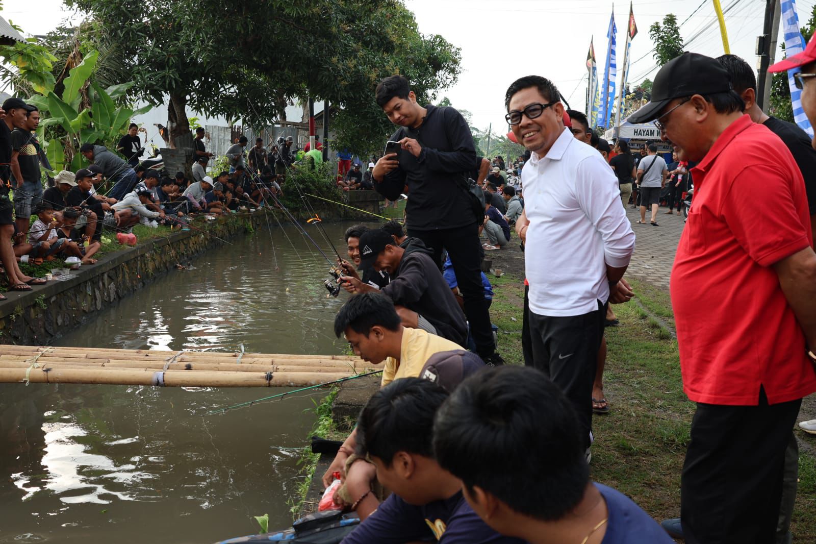 Wawali Arya Wibawa Buka Lomba Mancing Air Deras Banjar Tangguntiti Kesiman.