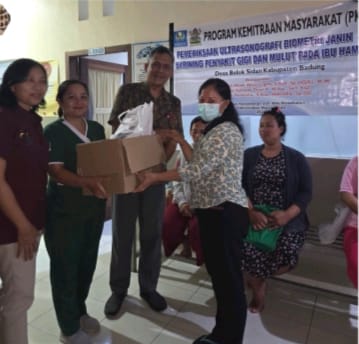 USG dan Pemeriksaan Gigi Gratis, Upaya Nyata Sehatkan Ibu Hamil di Desa Pelaga Badung.