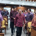 Jawaban Gubernur Bali :  Raperda Bale Kerta Adhyaksa, Pendekatan Restoratif, berbasis ke Arifan Lokal