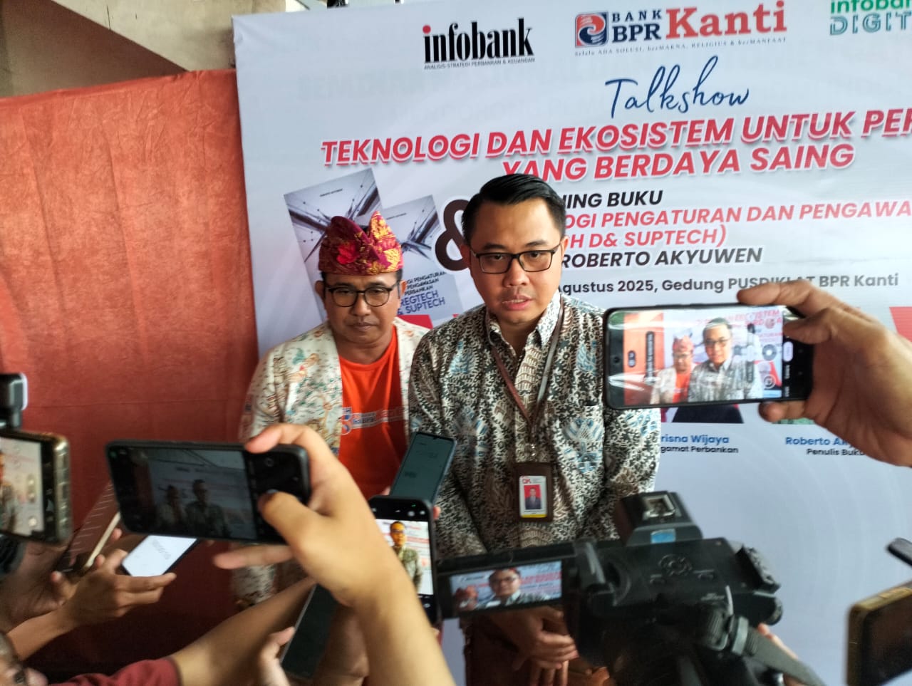 BPR Kanti Gandeng UNHI Berikan  Beasiswa