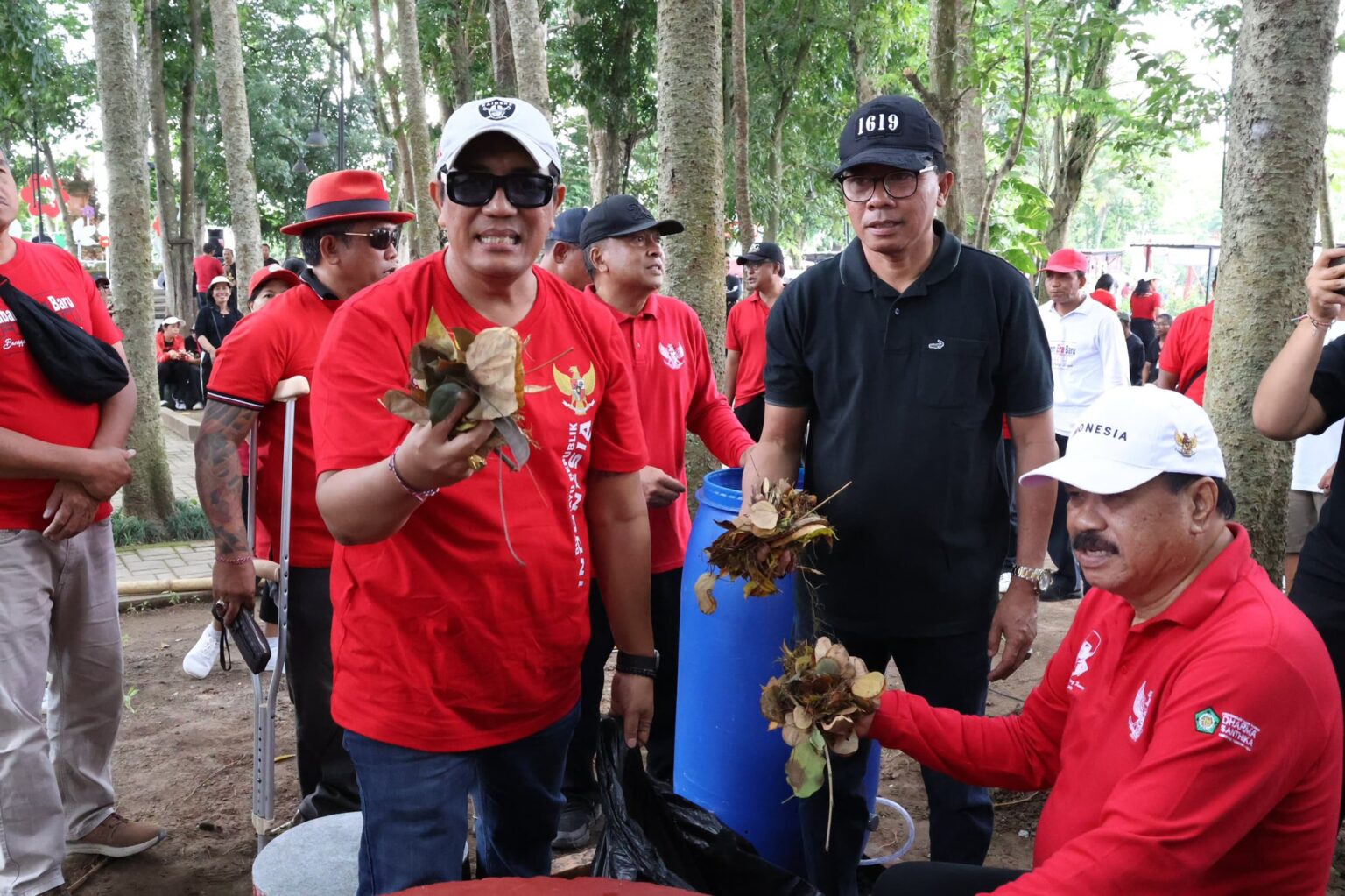 Bupati Sanjaya Gaungkan Semangat Bali Bersih Lewat Giat Meliang-liang dan Inovasi Teba Modern