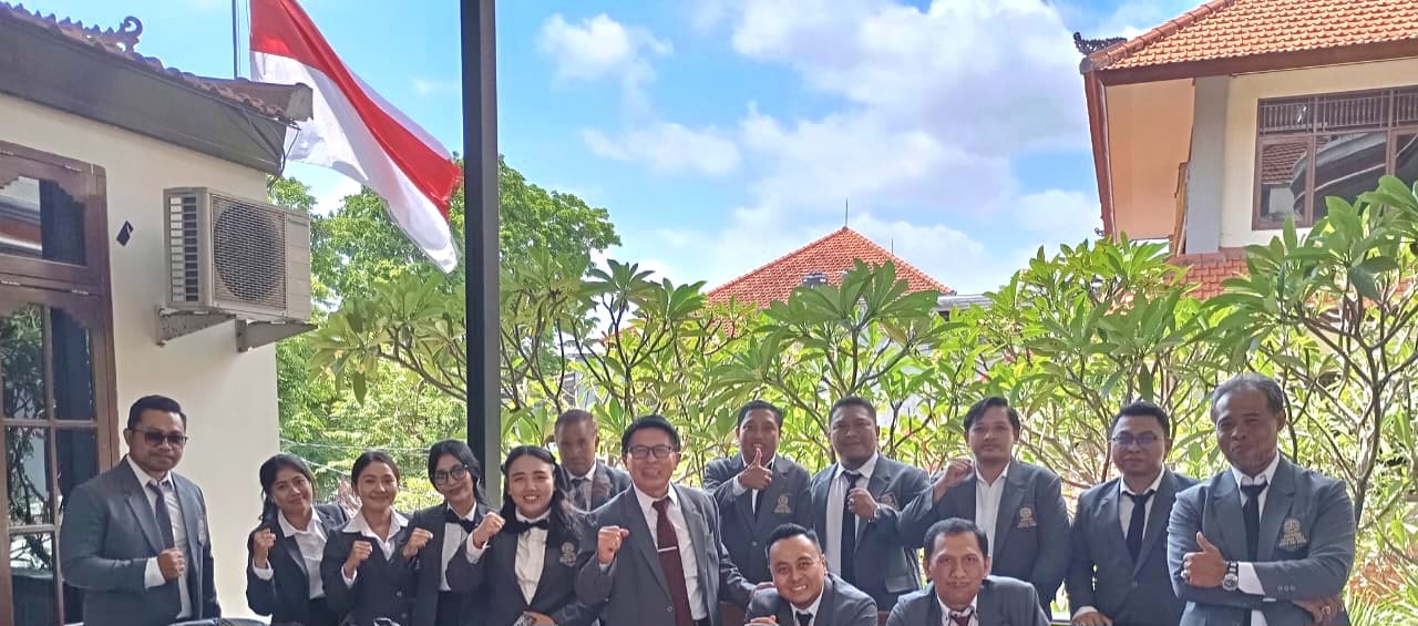 Ketua Pansus TRAP DPRD Bali Tak Hanya Tegas, Tapi Juga Cerdas! Made Supartha Jalani Studi S3 Doktor di Unud