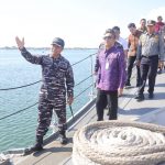Wali Kota Jaya Negara Kunjungi Kapal Perang KRI Yos Sudarso di Pelabuhan Benoa