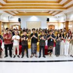Wawali Arya Wibawa Ajak Mahasiswa Undiknas Peduli Sampah dan Lingkungan dalam Talkshow “Cuan & Connect Jawara FTI 2025”