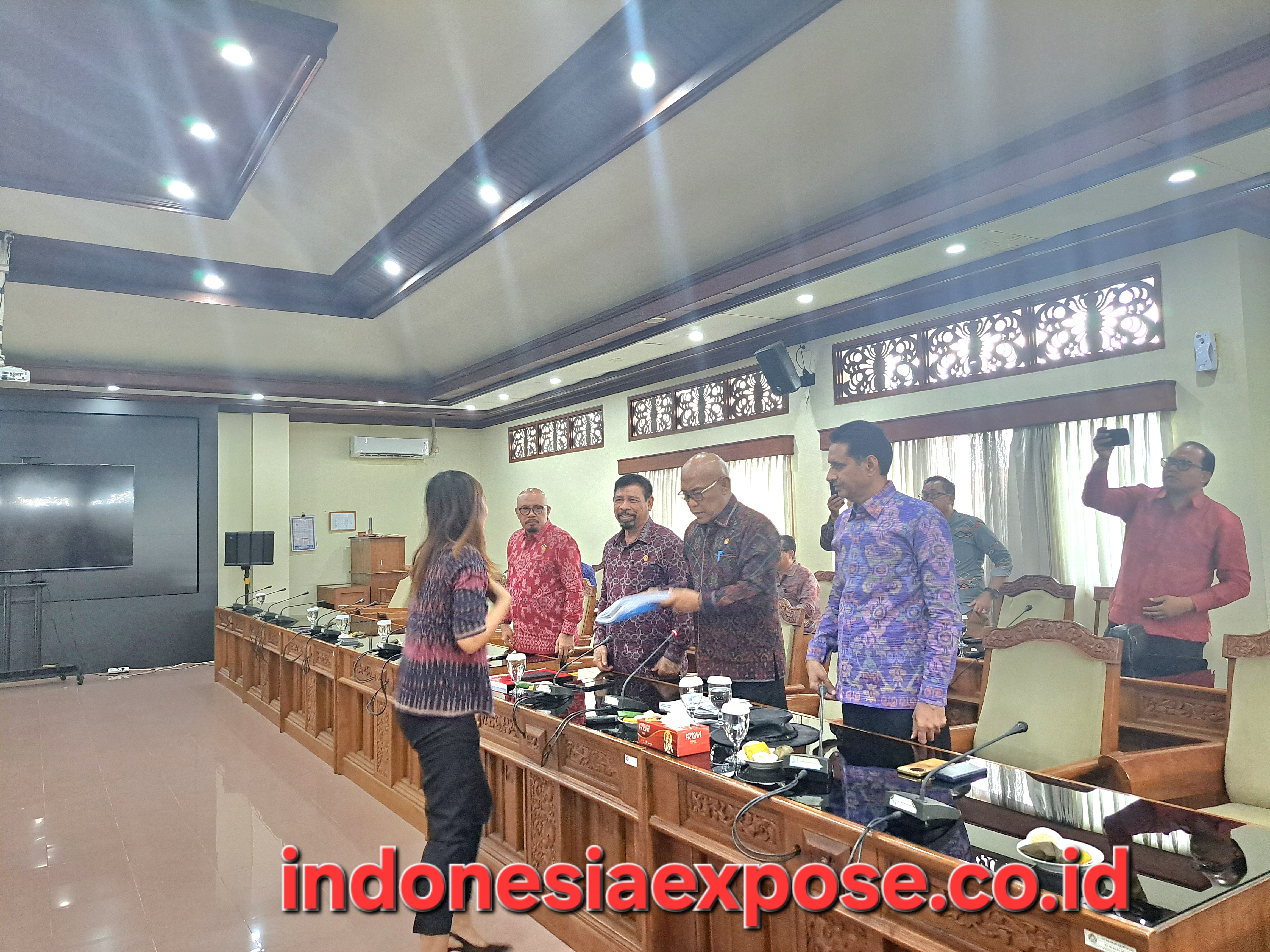 OSS Tak Bisa Jadi Tameng Investor , Pansus TRAP DPRD Bali Ingatkan Pembangunan Wajib Taati Aturan