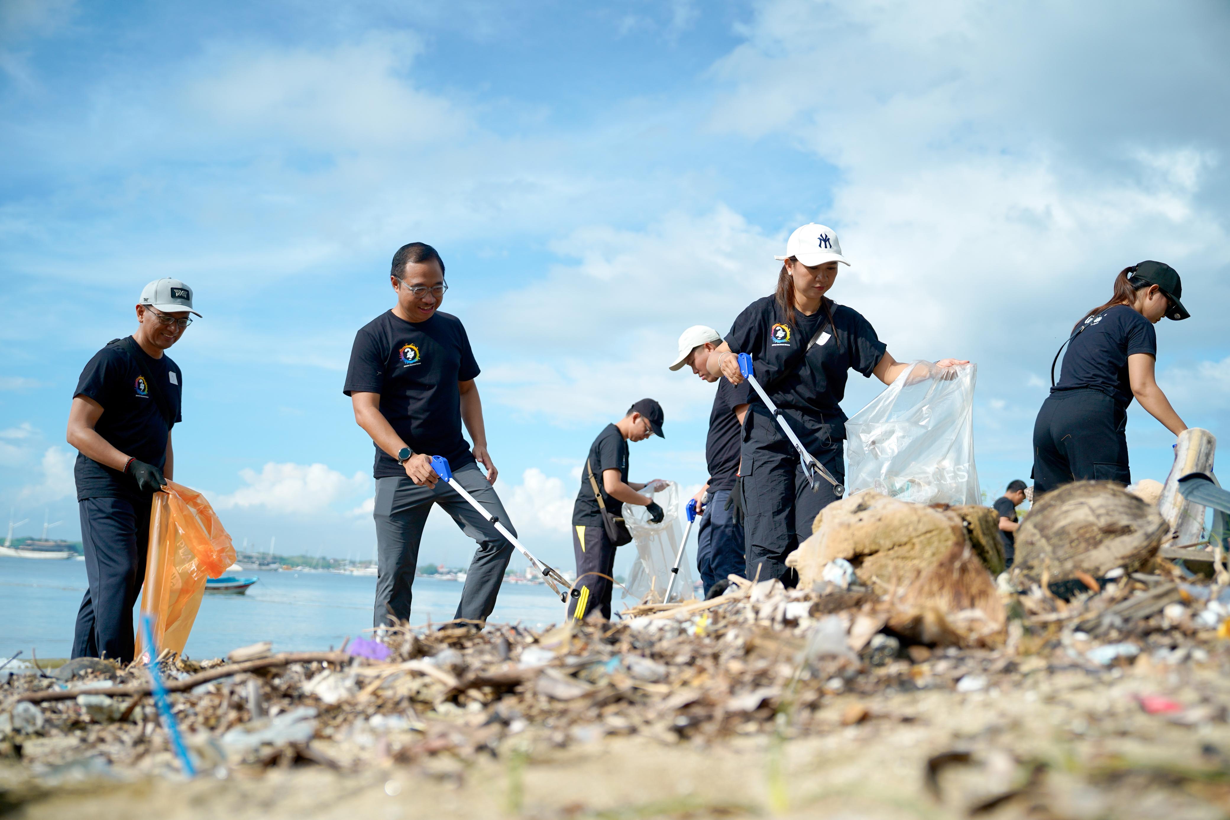 Dorong Peningkatan Kualitas Hidup Masyarakat, Aksi Bersih Mandiri Libatkan 200 Peserta di Bali dan Nusa Tenggara