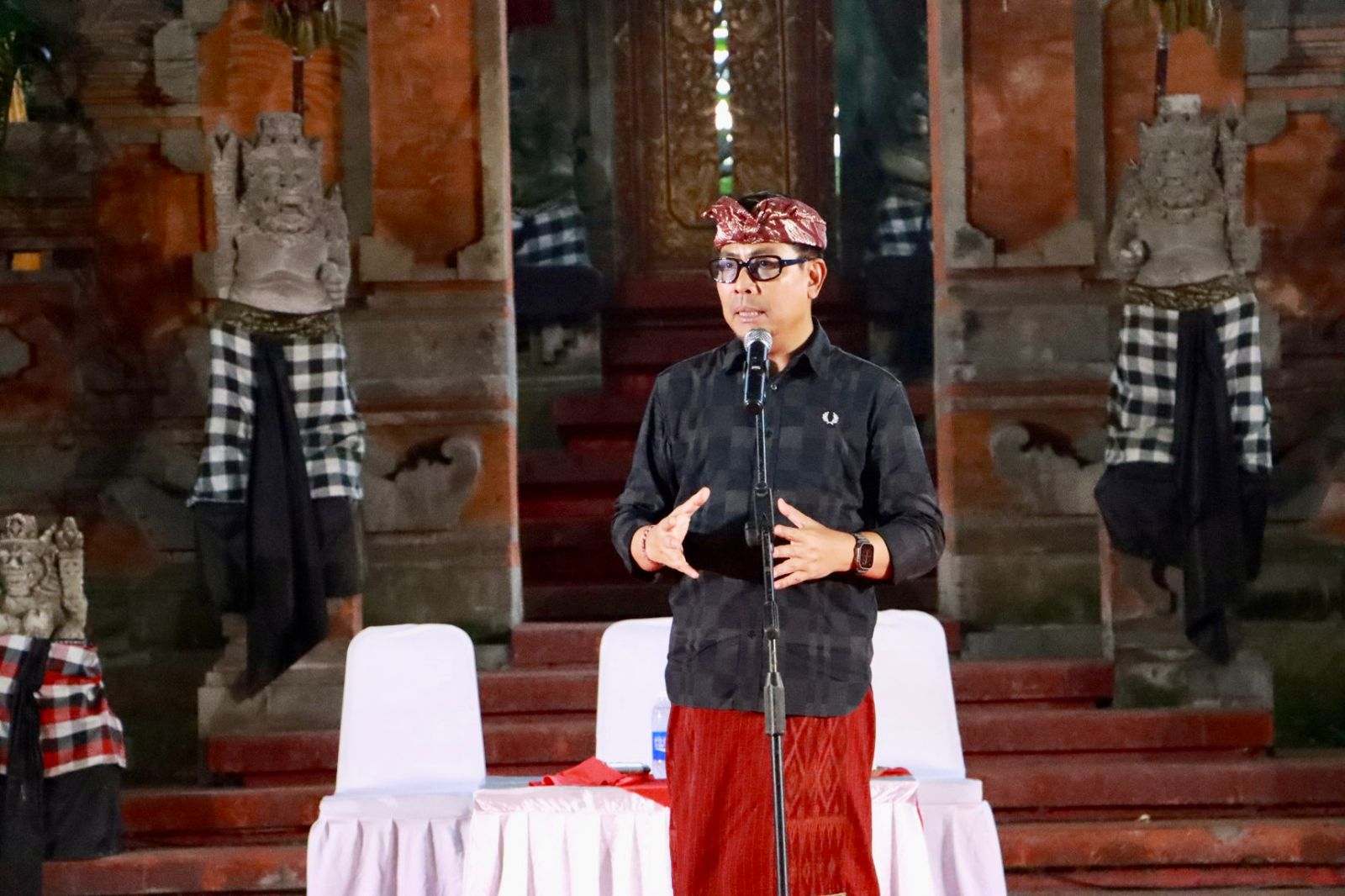 Buka FGD Road To Kesanga Fest 2026, Wawali Arya Wibawa Ajak Para Yowana Ikut Sumbangkan Ide dan Pemikiran Untuk Peningkatan Kualitas Acara