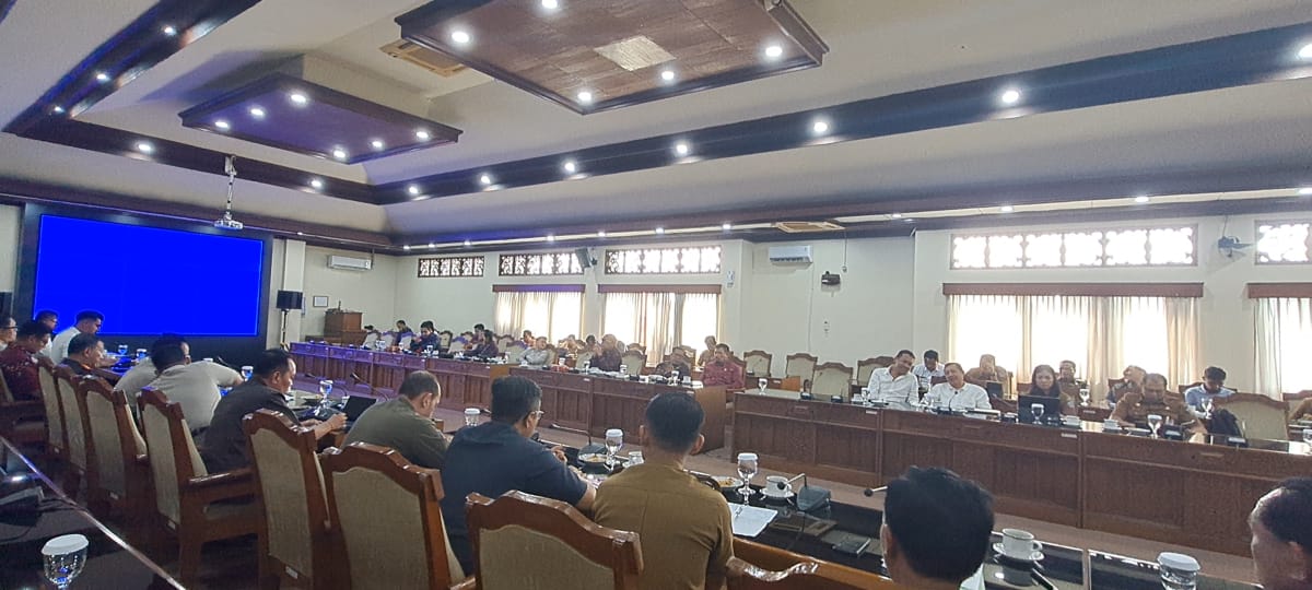 Bukit Ser Jadi Perhatian Serius DPRD Bali