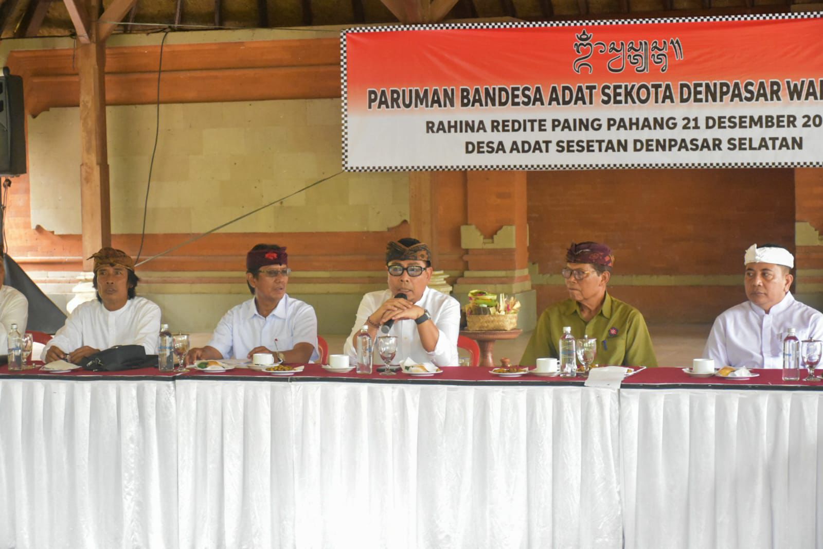 Bendesa Adat se-Denpasar Sepakat, Desa Adat Ikut Berkontribusi Olah Sampah di Sumber.