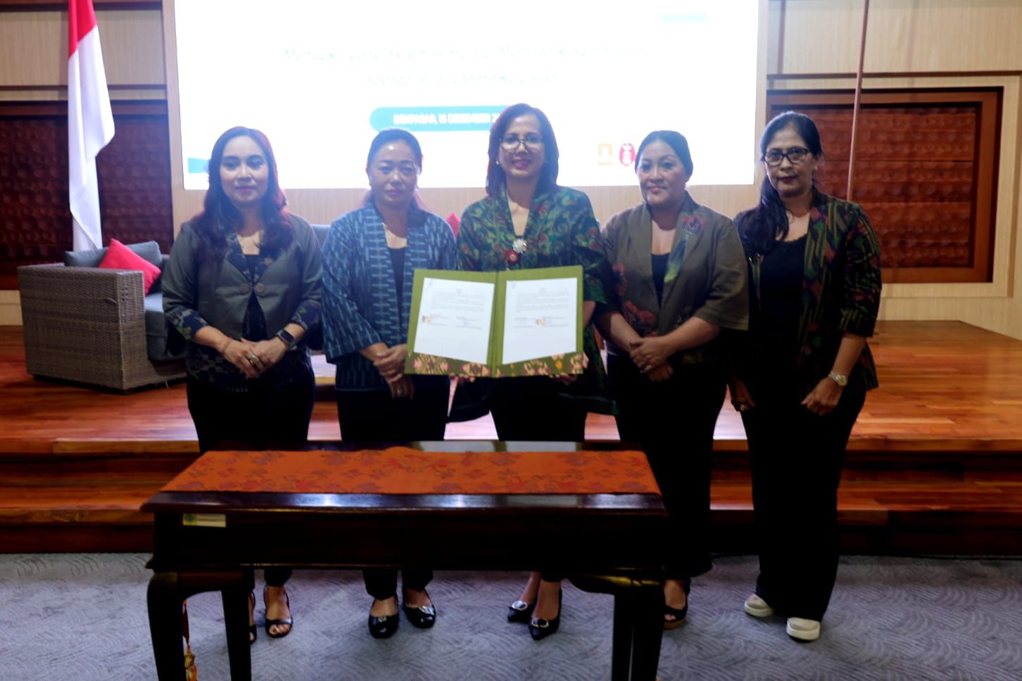 Pemkot Denpasar Gelar Talk Show Untuk Edukasi Layanan Kesehatan Reproduksi dan Jiwa Bagi Kaum Ibu