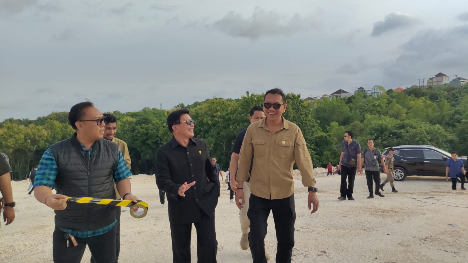 Dr. (c) I Made Supartha S.H.,M.H  Tegaskan Pansus TRAP Garda Depan Awasi Pembangunan Liar di Bali