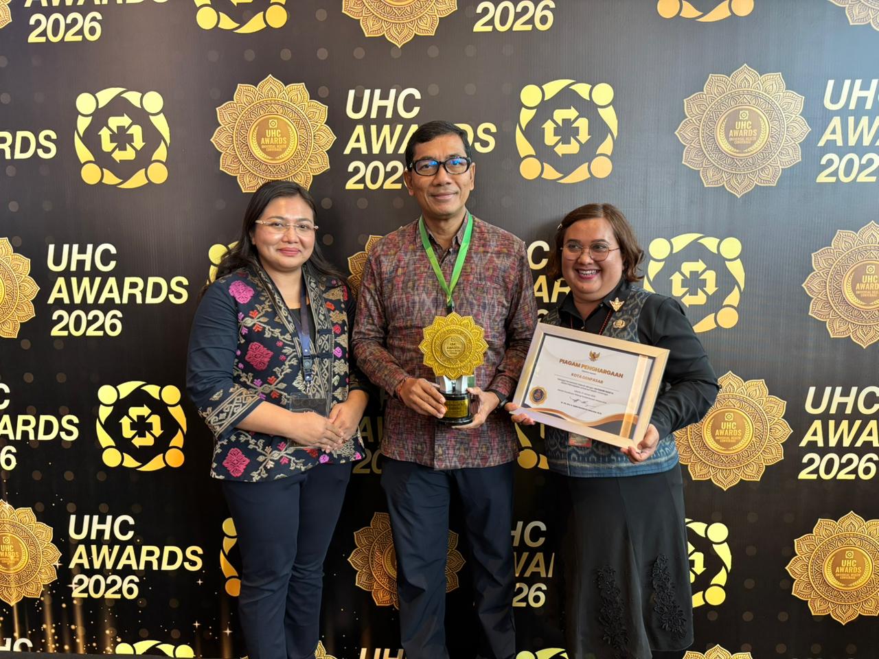 Kota Denpasar Sabet Penghargaan UHC 2026, Prestasi ini Buah Upaya Dari Suksesnya Berikan Pemerataan Jaminan Kesehatan Kepada Masyarakat