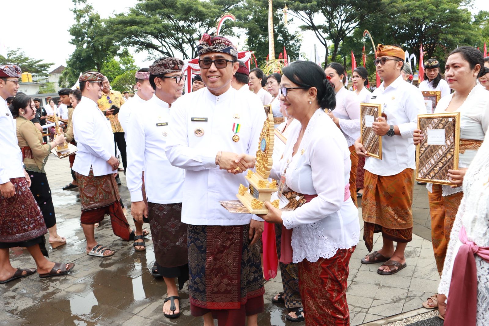 Apel Peringatan HUT Ke-238 Kota Denpasar, Walikota Jaya Negara Ajak Perkuat Harmoni dan Kolaborasi Pembangunan