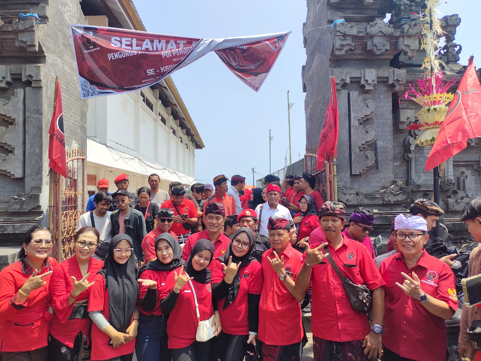 Koster Tegaskan Kader PDIP Harus Hadir di Tengah Rakyat dan Bela Wong Cilik