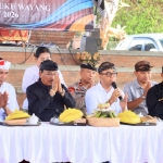 Pesangkepan Agung Pecalang Kesiman Walikota Jaya Negara Tekankan Penguatan Kasukertan Krama