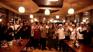 Bupati Adi Arnawa Kukuhkan Pengurus Badung Peduli Kecamatan Mengwi