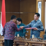 DPRD Bali Setujui  Perubahan Perda Pajak dan Retribusi Daerah, Fokus Genjot PAD dan Perkuat Ekonomi Bali