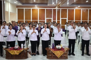 Ketua TP Posyandu Denpasar, Ny. Antari Jaya Negara Ikuti Bina Posyandu Angkatan IV Tahun 2026 di Bapelkesmas Bali