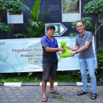 PT. Pegadaian Kanwil VII Bali Nusra Salurkan 89 Hewan Kurban dalam Rangka Hari Raya Idul Adha 1447 H
