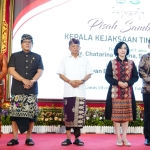 Pisah Sambut Kajati Bali, Gubernur Koster Komitmen Pererat Sinergi Kawal Pembangunan dan Penegakan Hukum