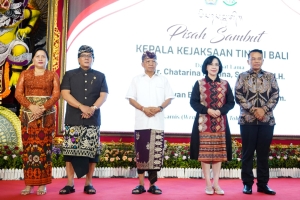 Pisah Sambut Kajati Bali, Gubernur Koster Komitmen Pererat Sinergi Kawal Pembangunan dan Penegakan Hukum