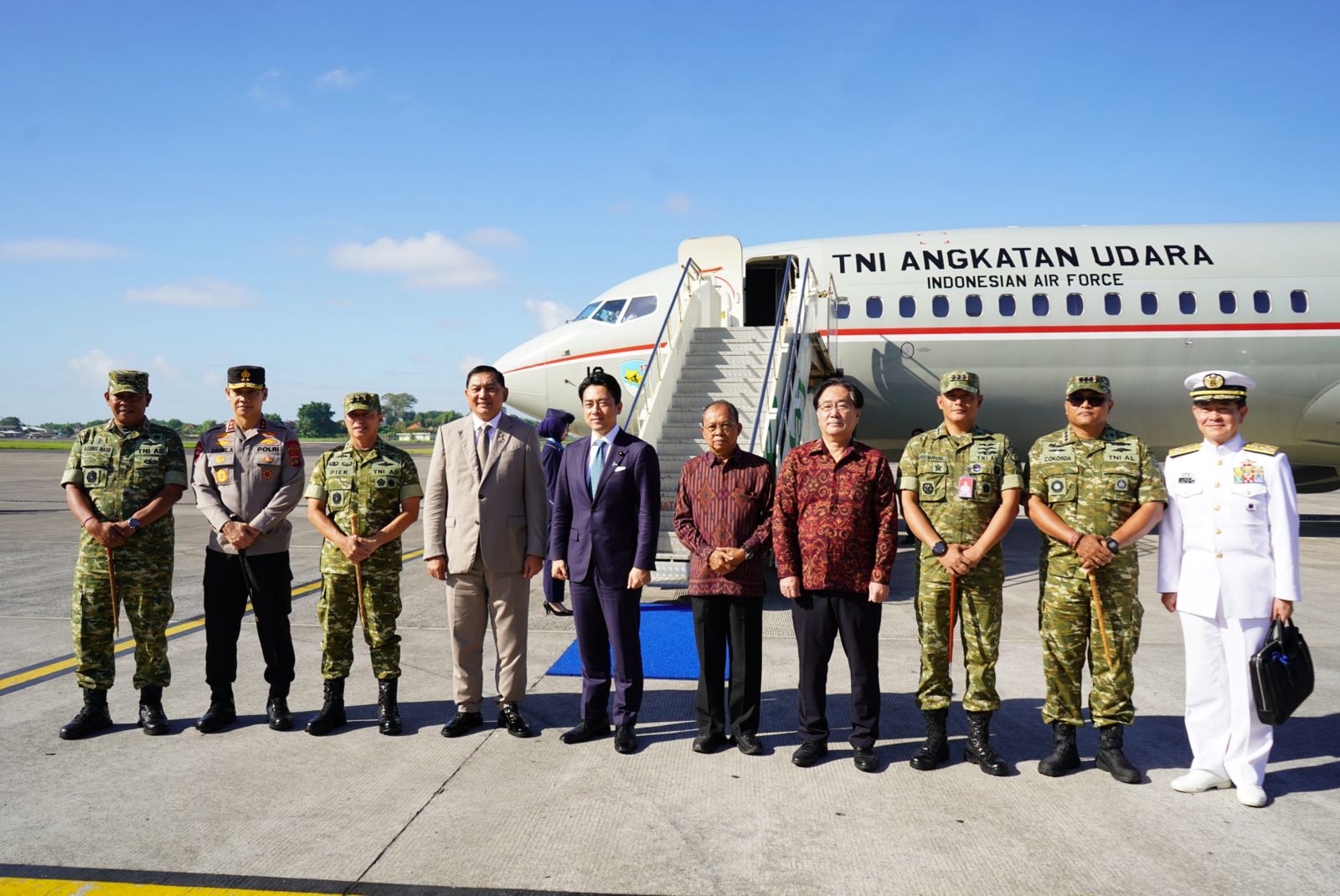 Gubernur Koster Sambut dan Lepas Dua Menhan di Bali, Tandai Penguatan Diplomasi Pertahanan Indonesia-Jepang