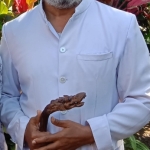Ida Nabe Shri Bhagawan Yogananda :  Bali krisis Dharma Ksatria.