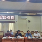 Pansus TRAP DPRD Bali Semprot Satpol PP! Proyek Kapel di Tebing Suluban Tetap Jalan, Aparat Bungkam Saat Dicecar